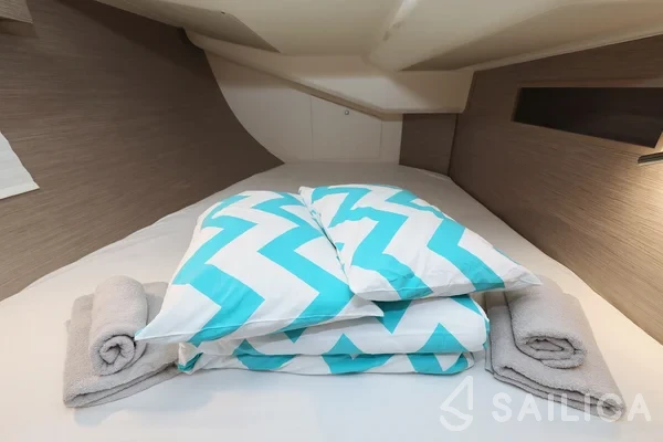 Hanse 458 - Yacht Charter Sailica