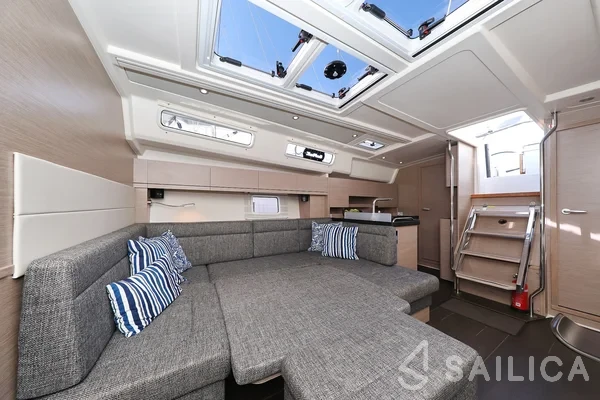 Hanse 458 - Yacht Charter Sailica