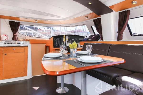 Lipari 41 - Yacht Charter Sailica