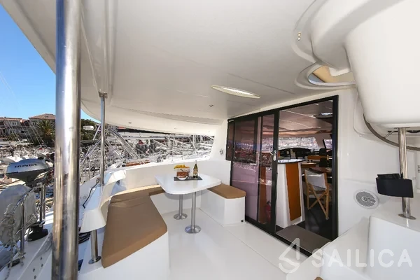 Lipari 41 - Yacht Charter Sailica