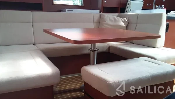 Hanse 455 - Photo #43 Hanse 455 - Yacht Charter Sailica
