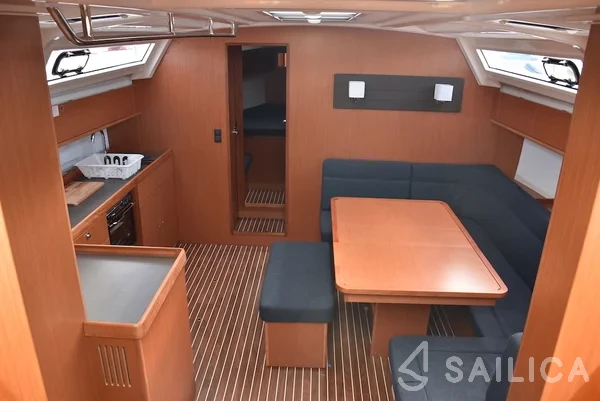 Bavaria 46 Cruiser - Yacht Charter Sailica