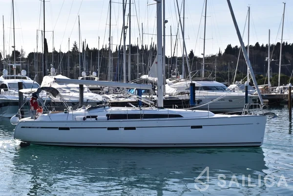 Bavaria 46 Cruiser - Yacht Charter Sailica