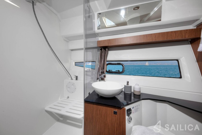 Merry Fisher 1095 - Yacht Charter Sailica