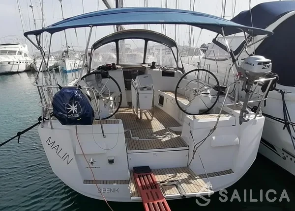 Sun Odyssey 439 - Yacht Charter Sailica