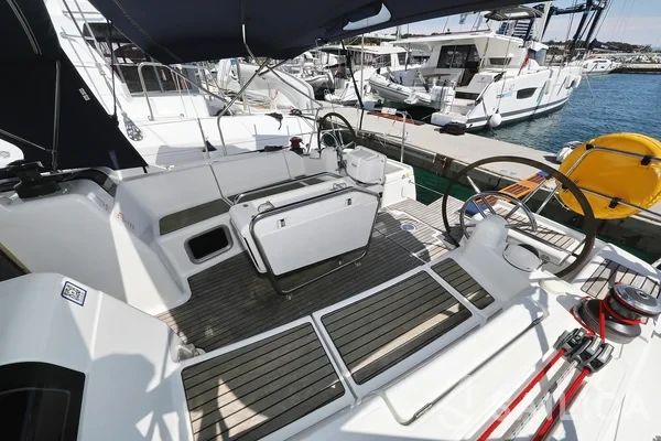 Sun Odyssey 439 - Yacht Charter Sailica