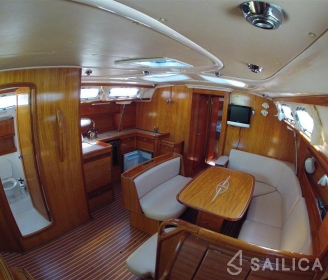Bavaria 46 Cruiser - Yacht Charter Sailica