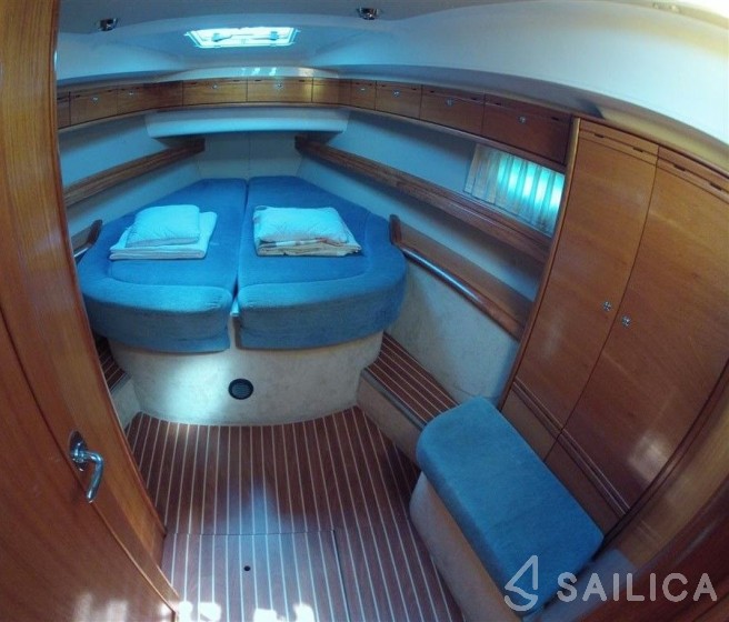 Bavaria 46 Cruiser - Yacht Charter Sailica
