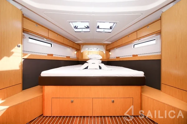 Bavaria 51 Cruiser - Yacht Charter Sailica