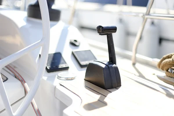 Bavaria 51 Cruiser - Yacht Charter Sailica