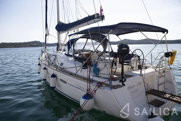 Oceanis 40 - Yacht Charter Sailica