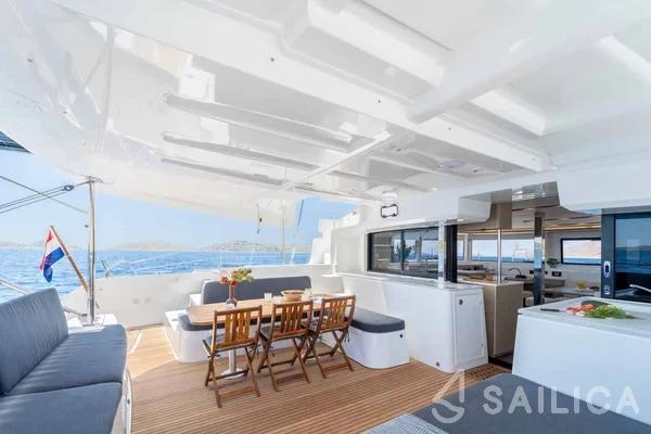 Lagoon 46  - Yacht Charter Sailica