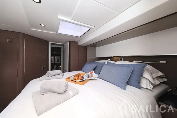 Bali 5.4. - Yacht Charter Sailica