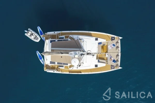 Bali 5.4. - Yacht Charter Sailica