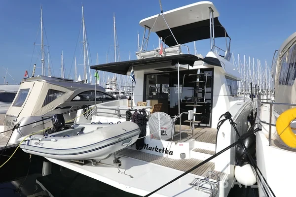 MY 37 - Yacht Charter Sailica