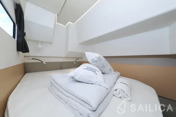 MY 37 - Yacht Charter Sailica