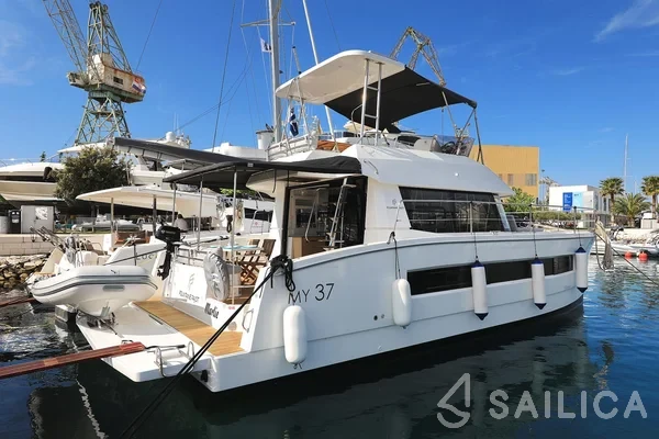 MY 37 - Yacht Charter Sailica