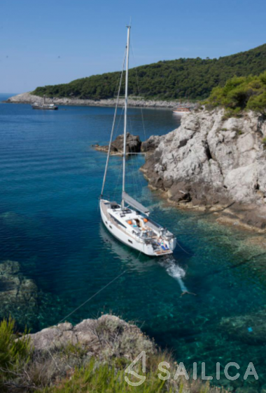 Jeanneau 54 - Yacht Charter Sailica