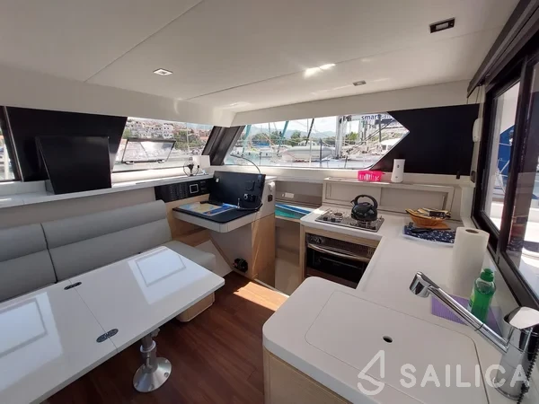 Aventura 34 - Yacht Charter Sailica