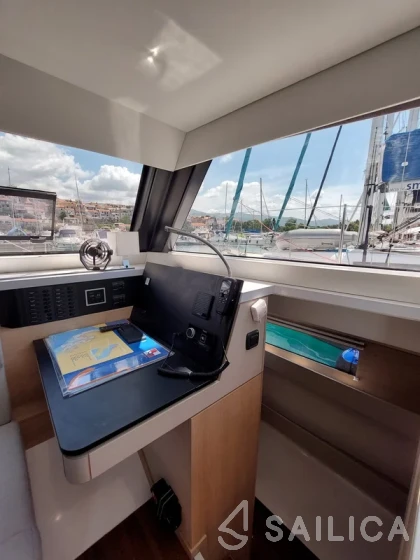 Aventura 34 - Yacht Charter Sailica