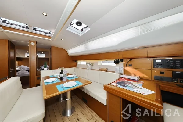 Jeanneau 54 - Yacht Charter Sailica