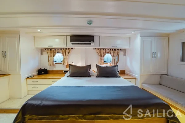 Gulet - Yacht Charter Sailica