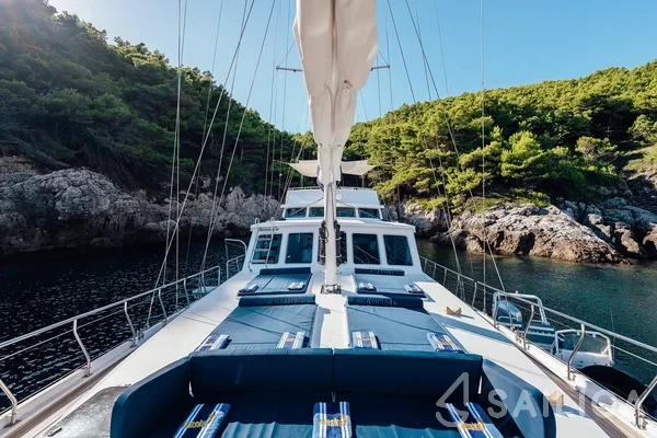 Gulet - Yacht Charter Sailica