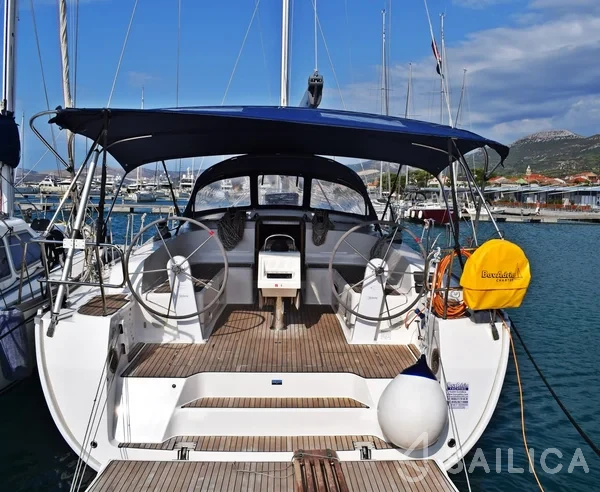 Bavaria 46 Cruiser - Yacht Charter Sailica