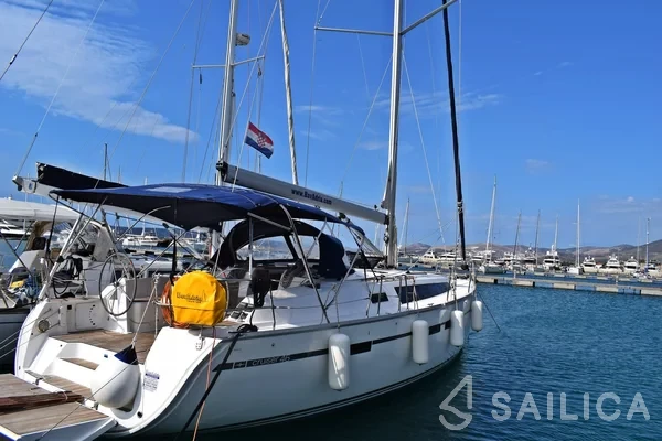 Bavaria 46 Cruiser - Yacht Charter Sailica