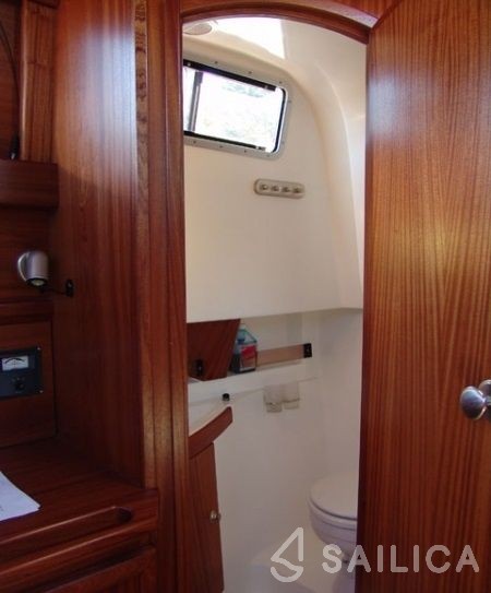 Sasanka 970 - Yacht Charter Sailica