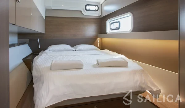 Bali Catspace - Yacht Charter Sailica