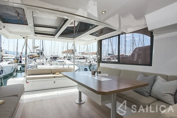 Bali Catspace - Yacht Charter Sailica