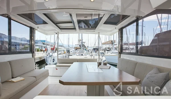 Bali Catspace - Yacht Charter Sailica