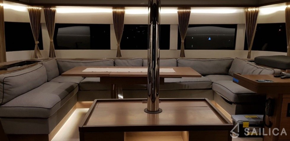 Lagoon 50 - 6 + 2 cab. - Yacht Charter Sailica