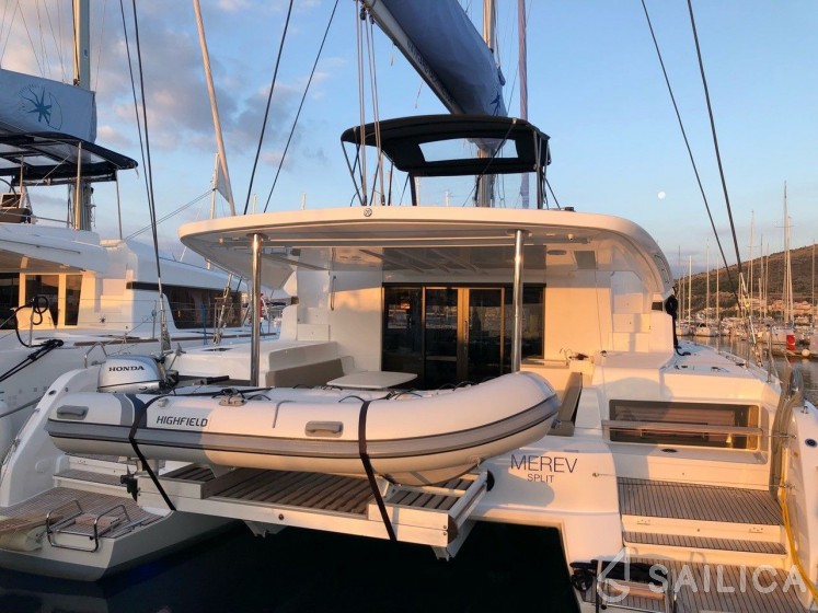 Lagoon 50 - 6 + 2 cab. - Yacht Charter Sailica