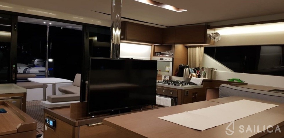 Lagoon 50 - 6 + 2 cab. - Yacht Charter Sailica