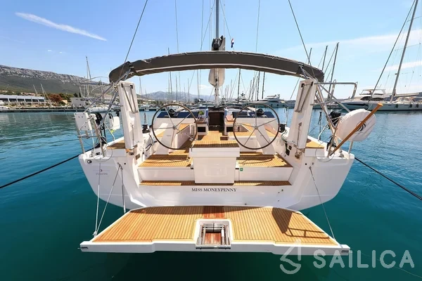 Hanse 460 - Yacht Charter Sailica