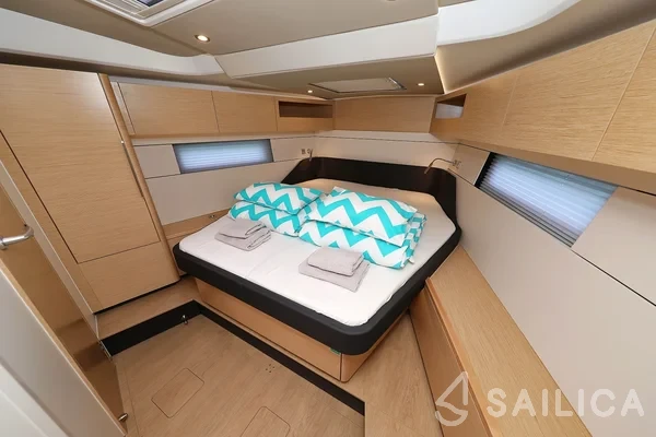 Hanse 460 - Yacht Charter Sailica