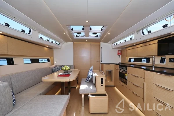 Hanse 460 - Yacht Charter Sailica