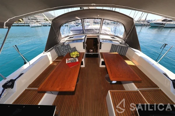 Hanse 460 - Yacht Charter Sailica