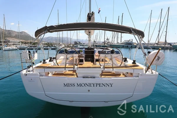Hanse 460 - Yacht Charter Sailica