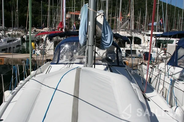 Sun Odyssey 440 - Yacht Charter Sailica