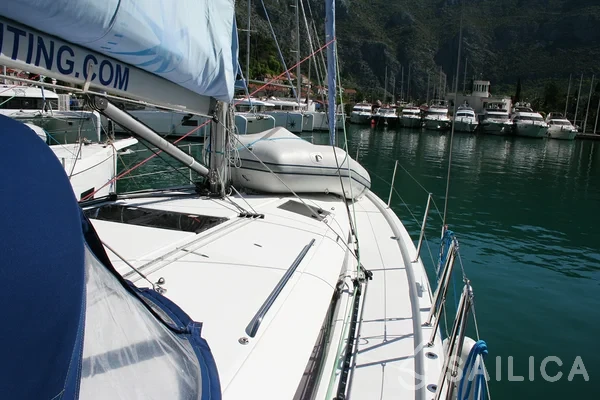 Sun Odyssey 440 - Yacht Charter Sailica