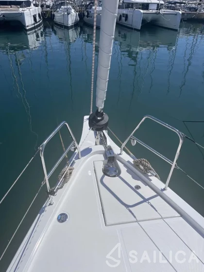 Bavaria C38 - Yacht Charter Sailica