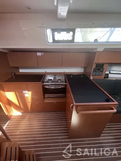 Bavaria C38 - Yacht Charter Sailica