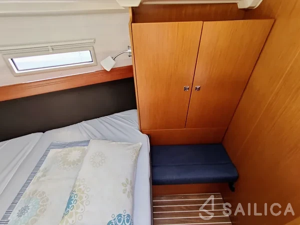 Bavaria 37 Cruiser - Yacht Charter Sailica