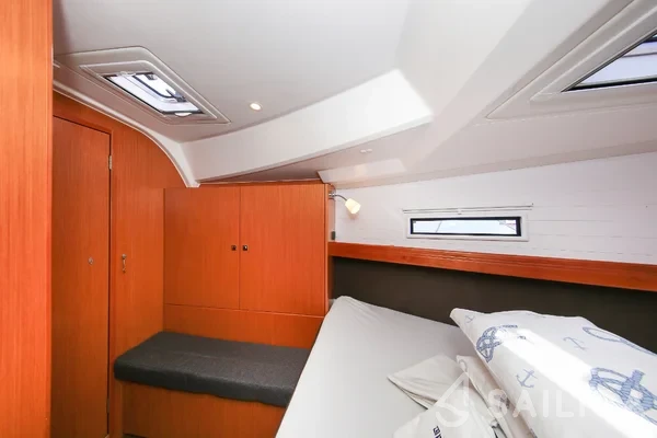Bavaria 41 Cruiser - Yacht Charter Sailica