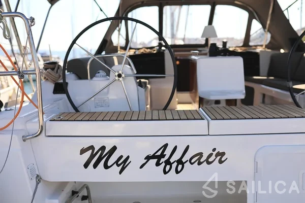 Dufour 412 GL - Yacht Charter Sailica