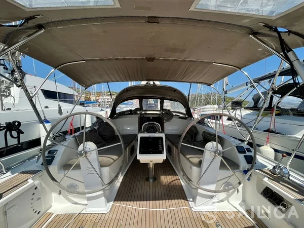 Bavaria 41 Cruiser - Yacht Charter Sailica