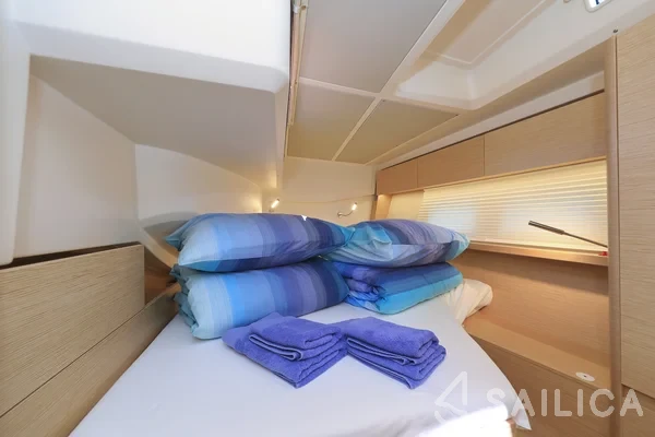 Hanse 588 - Yacht Charter Sailica